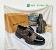 Louis Vuitton Throw Blankets